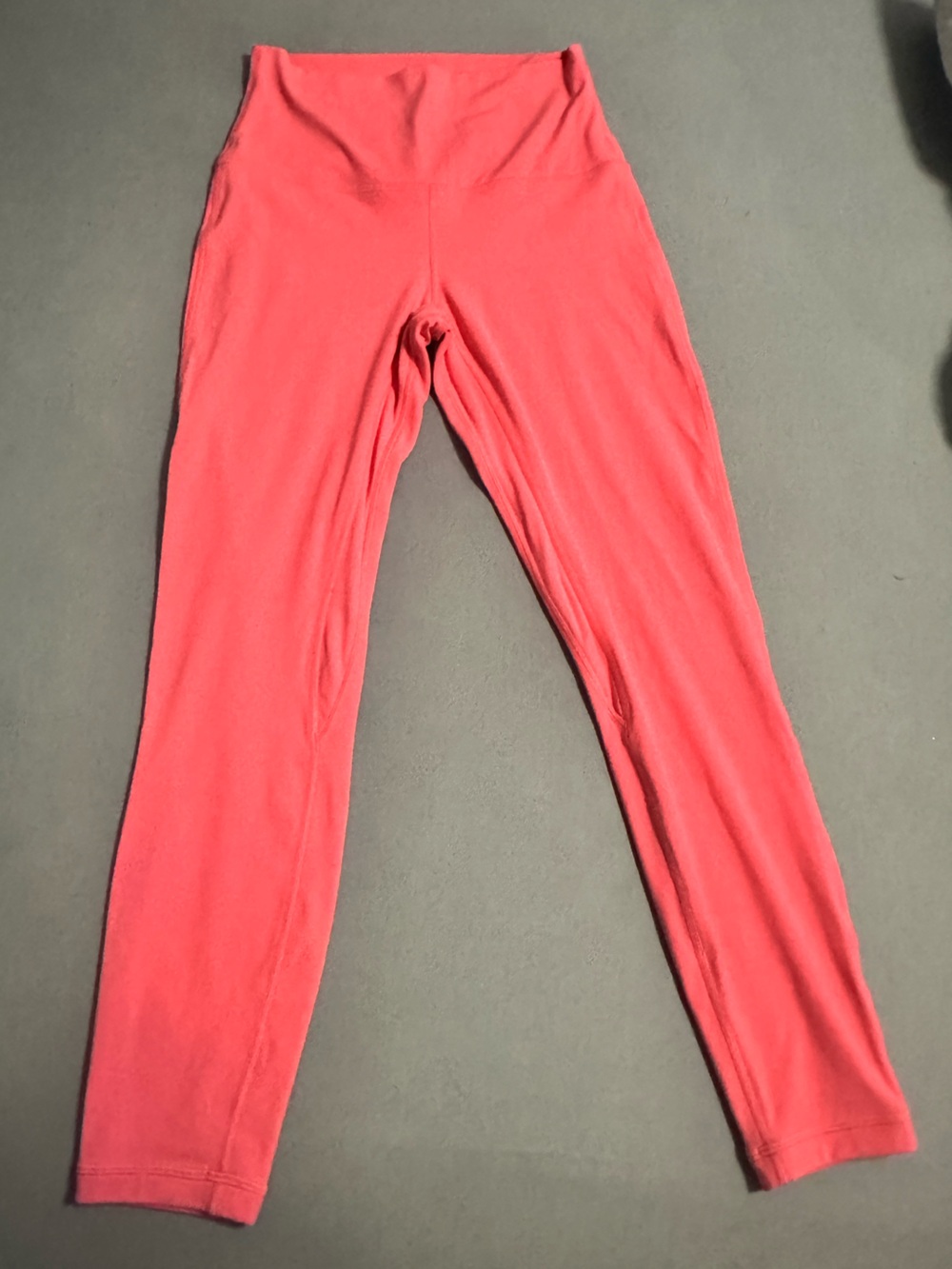 Lululemon Pink High Rise 25” Crop Leggings Size 6